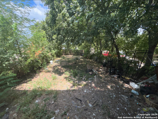 Image 12 of 12 For 939 W Myrtle St
