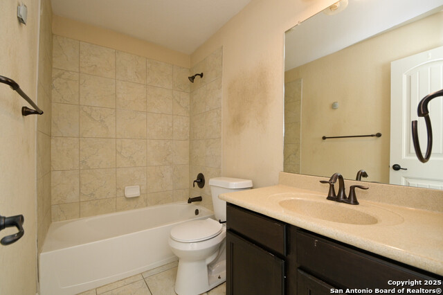 Image 25 of 29 For 13239 Helotes Cir