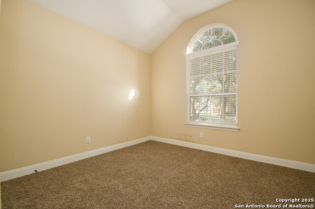 Image 28 of 29 For 13239 Helotes Cir