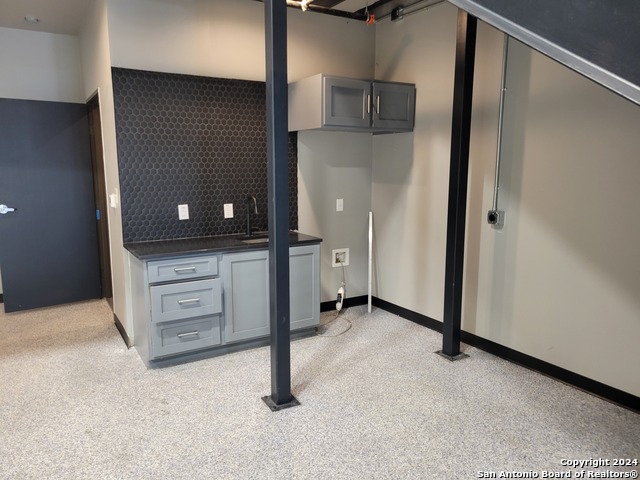 Listing photo id 1 for 7637 Fm 3009 704
