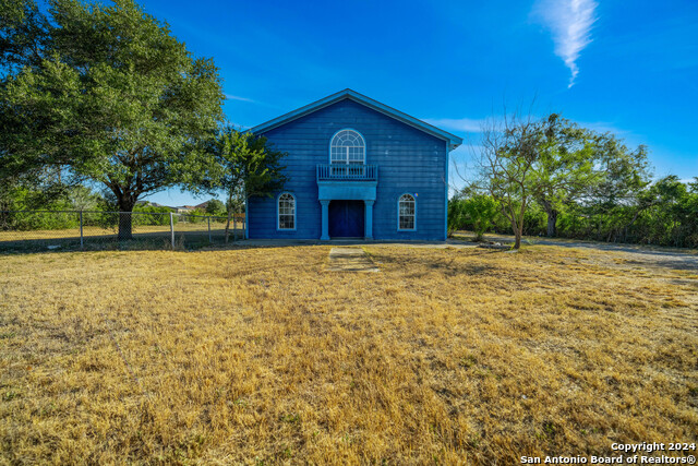 Details for 714 Carroll Street N, Poth, TX 78147