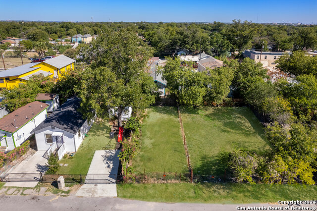 Details for 715 Montezuma St, San Antonio, TX 78207