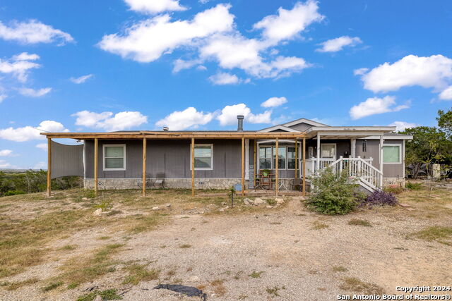 Details for 650 County Road 2700, Mico, TX 78056