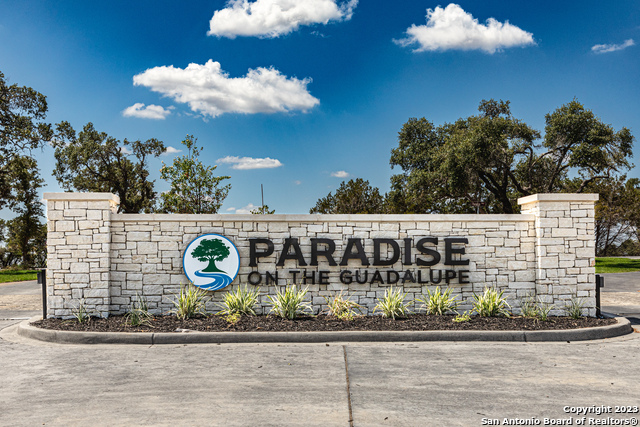 Image 2 of 28 For 1882 Paradise Parkway