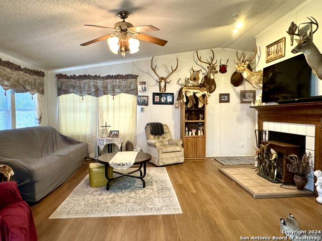 Listing photo id 16 for 836 County Road 280