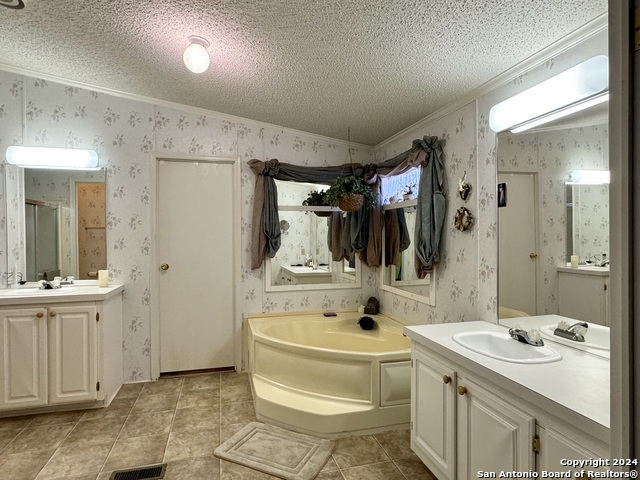 Listing photo id 20 for 836 County Road 280