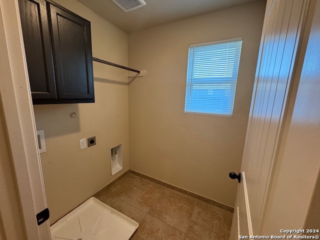 Listing photo id 21 for 6874 Lakeview Dr  101