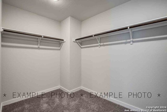 Listing photo id 14 for 4341 Danforth Street