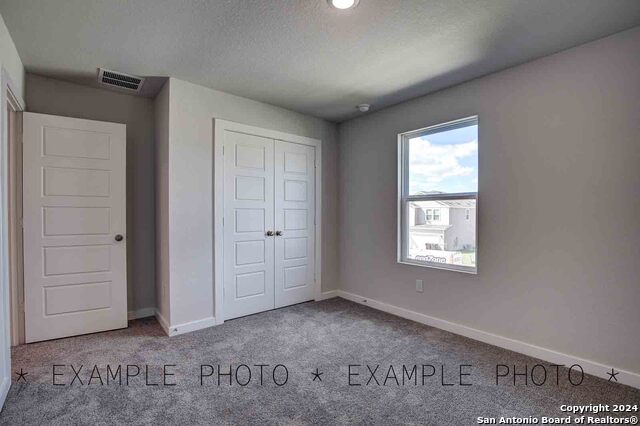 Listing photo id 16 for 4341 Danforth Street