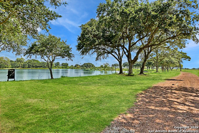 Image 22 of 44 For 5523 Ehrman Lake Lane