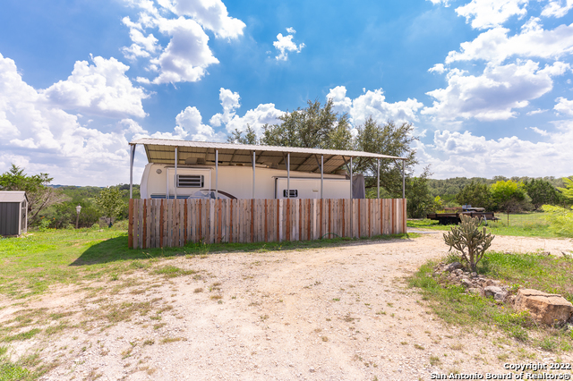 Listing photo id 66 for 1060 Demi John Bend Rd