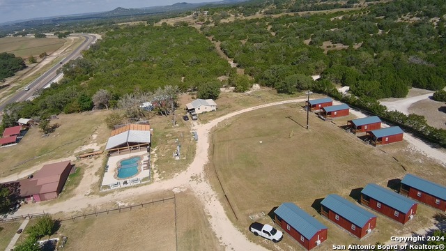 Details for 8161 State Highway 16, Pipe Creek, TX 78063