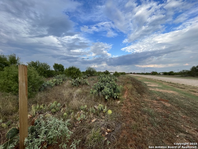 Image 2 of 10 For Tbd Cr 3435 Lot 13 Blk 16