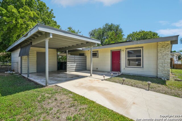 Details for 5035 Village Green, San Antonio, TX 78218