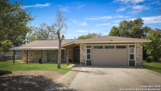 Details for 108 Edgewood Dr, Comfort, TX 78013