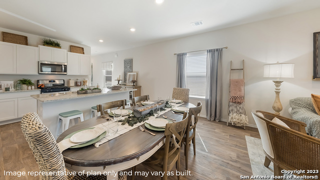 Image 10 of 42 For 1537 Champagne Oak