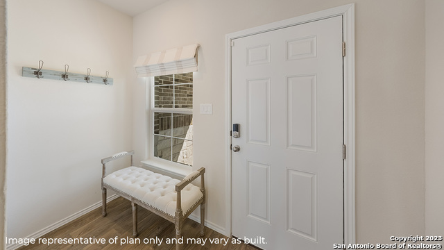 Image 3 of 42 For 1537 Champagne Oak