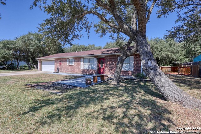 Details for 108 Wayside Ln, Rockport, TX 78382