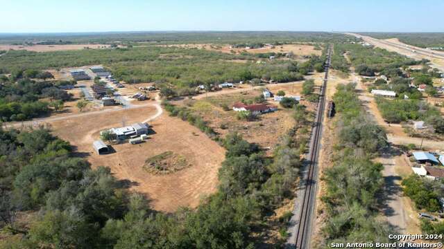 Image 6 of 34 For 337 County Road 2518