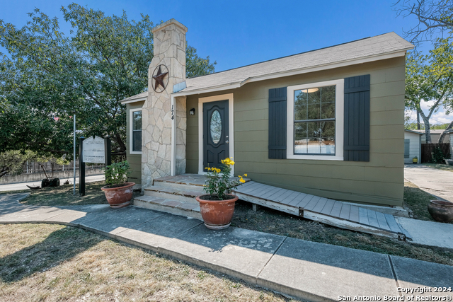 Details for 174 Sherwood Dr, San Antonio, TX 78201