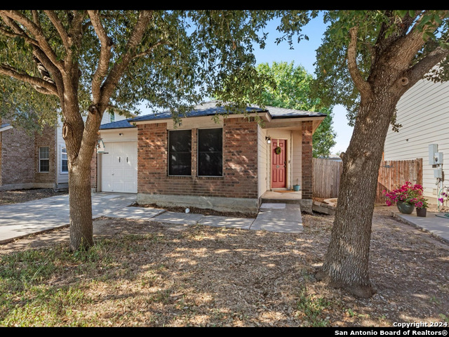 Details for 640 Cherokee Blvd, New Braunfels, TX 78132