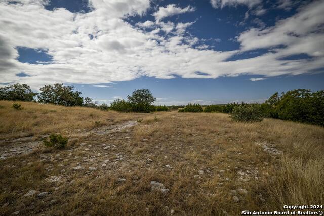 Image 11 of 33 For 30 Buckskin Path