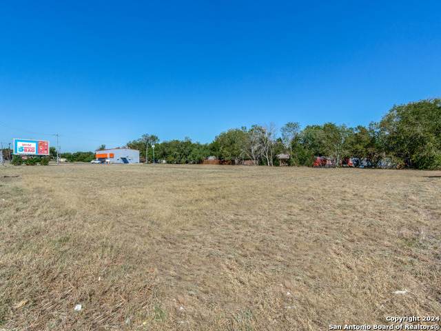 Listing photo id 0 for 0 E Kingsbury