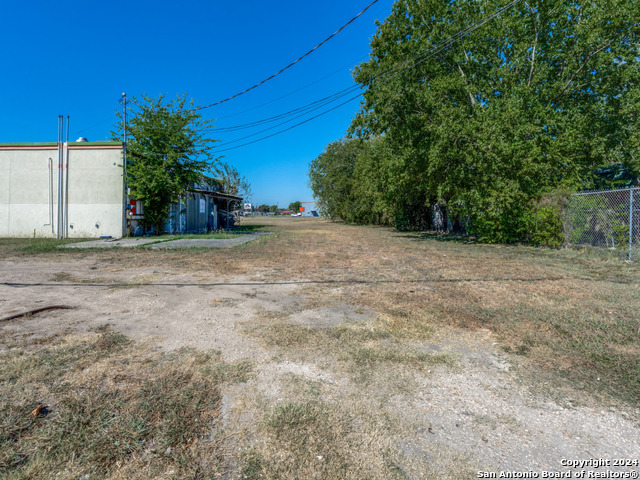 Listing photo id 5 for 0 E Kingsbury