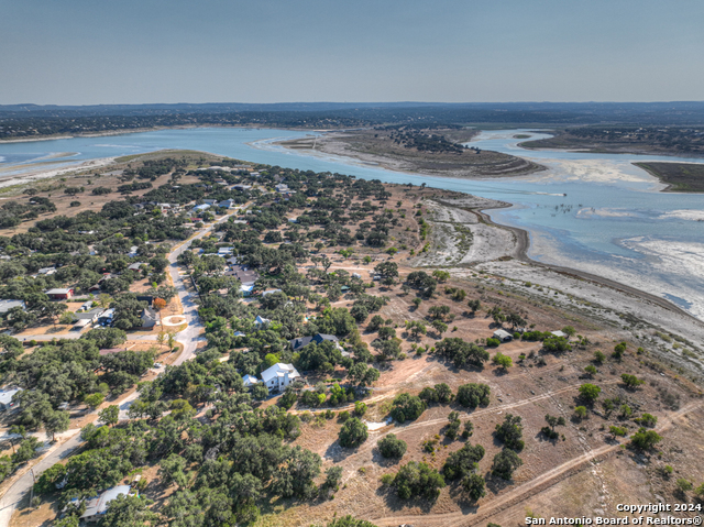 Details for 2198 Lakeshore Dr, Canyon Lake, TX 78133