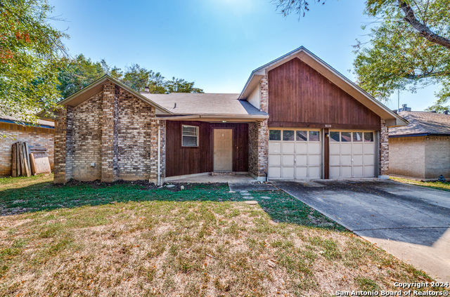 Details for 8110 Forest Bow, Live Oak, TX 78233