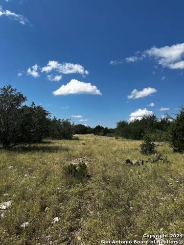 Listing photo id 0 for Tbd - Sd 28563 Sd-28563
