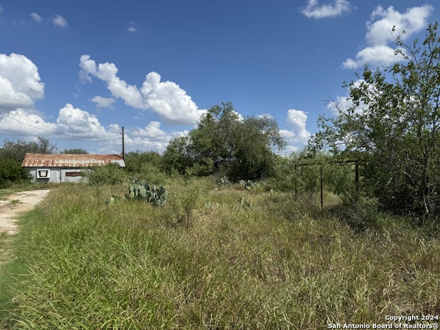 Image 10 of 14 For 2704 Old Uvalde