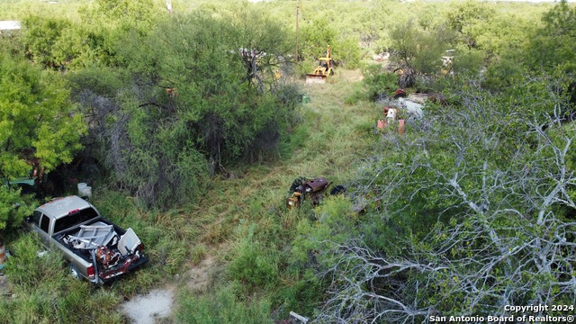 Image 12 of 14 For 2704 Old Uvalde