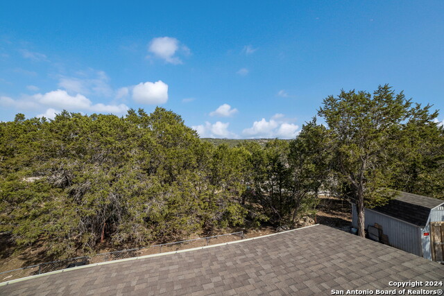 Details for 587 Inglewood Dr, Canyon Lake, TX 78133