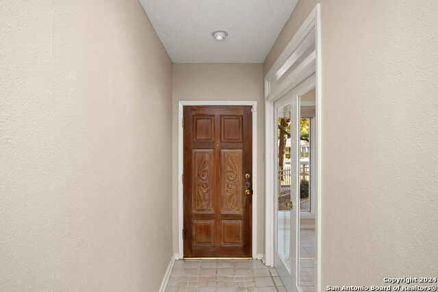 Image 4 of 25 For 1903 Archway Dr