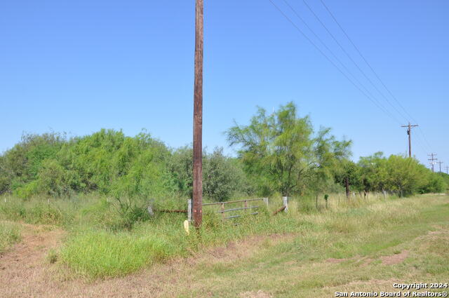 Image 12 of 21 For 000 Expressway 77 S