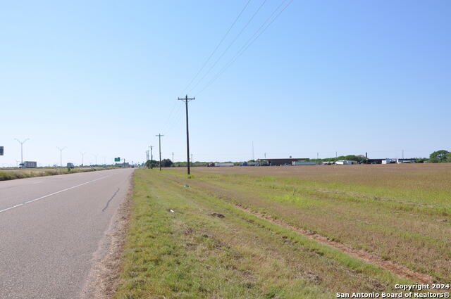 Image 14 of 21 For 000 Expressway 77 S