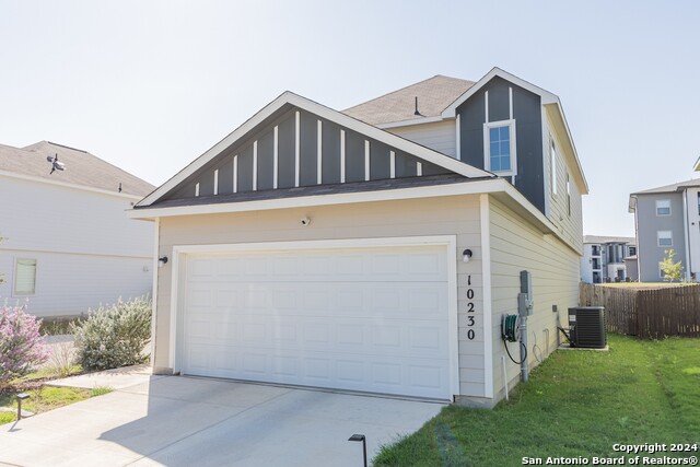 Listing photo id 0 for 10230 Melissa Ranch Blvd