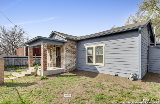 Details for 1627 Montezuma St, San Antonio, TX 78207