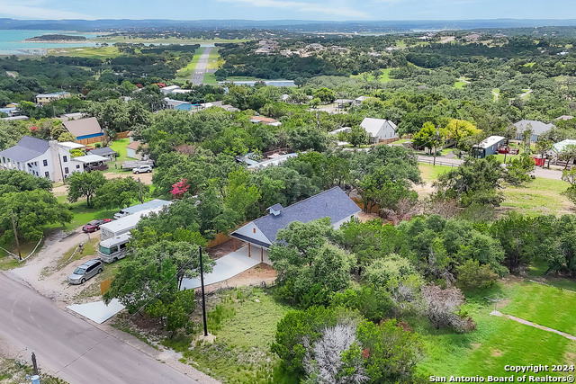 Details for 1318 Willow Dr, Canyon Lake, TX 78133