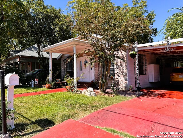 Image 2 of 27 For 2431 Houston St E