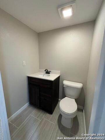 Listing photo id 26 for 3267 Roosevelt Ave