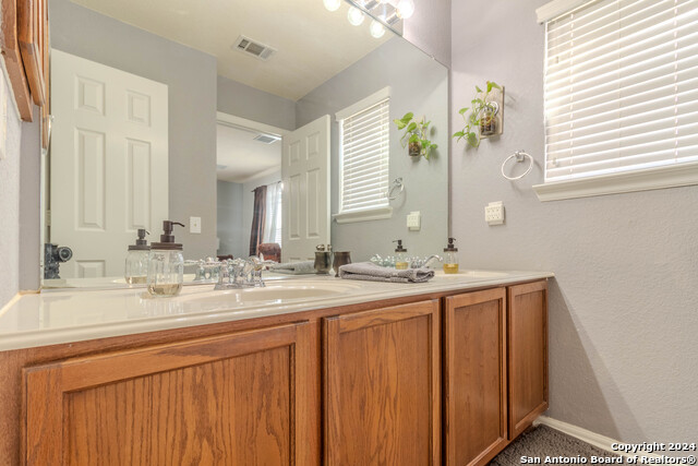 Image 17 of 22 For 2514 Grayson Cir