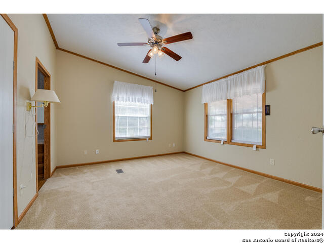 Listing photo id 25 for 1401 Mt Sharp Rd