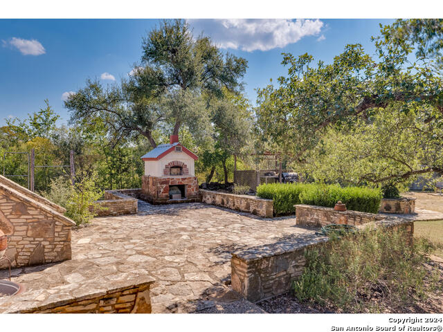 Listing photo id 30 for 1401 Mt Sharp Rd