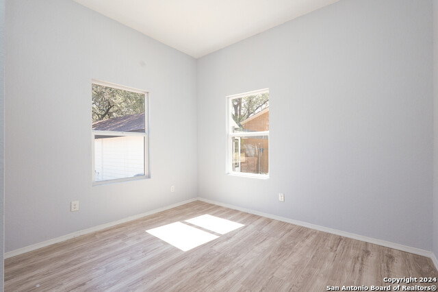 Image 13 of 28 For 23238 Copper Canyon Dr