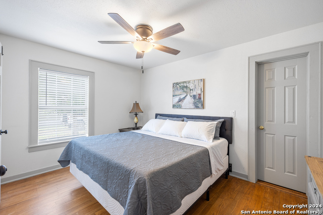 Image 11 of 20 For 311 Surber St