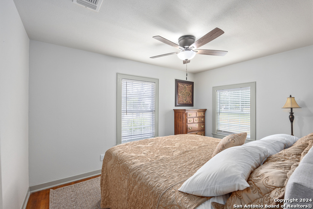 Image 13 of 20 For 311 Surber St