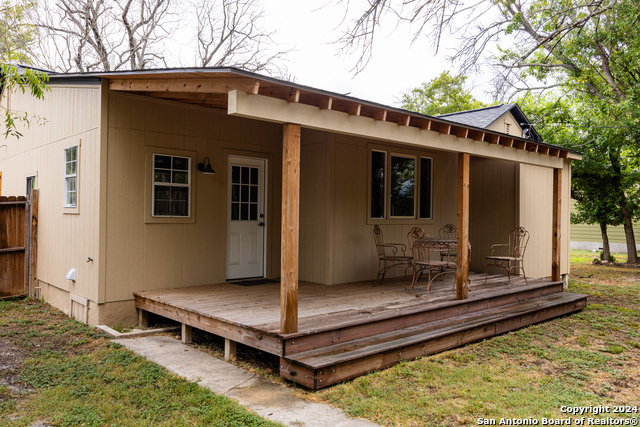 Image 18 of 20 For 311 Surber St