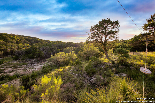 Image 26 of 33 For 282 Hill Top